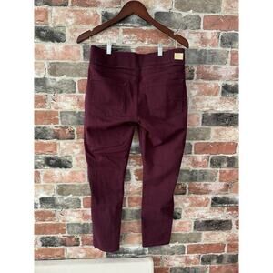 Signature Gold Levi Strauss Totally Shaping Pull On Skinny Womens Jeans Sz 30x25